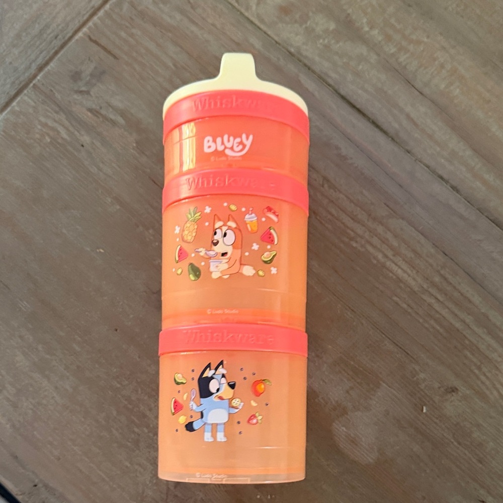 Bluey Stackable Snack Containers - Orange & Cream